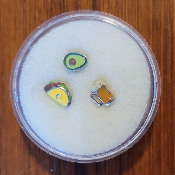 Origami Owl charm set of 3 - Picture 2 of 2